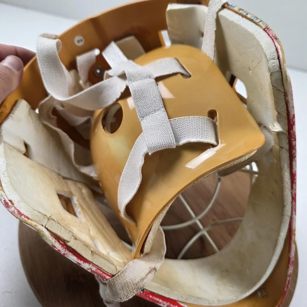 VTG 90S Cooper Full Face Goalie Helmet One Size Yellow Rink Hockey Mask Cage